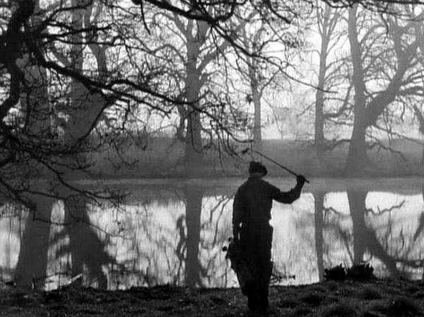 stoke poges golf course dead of night