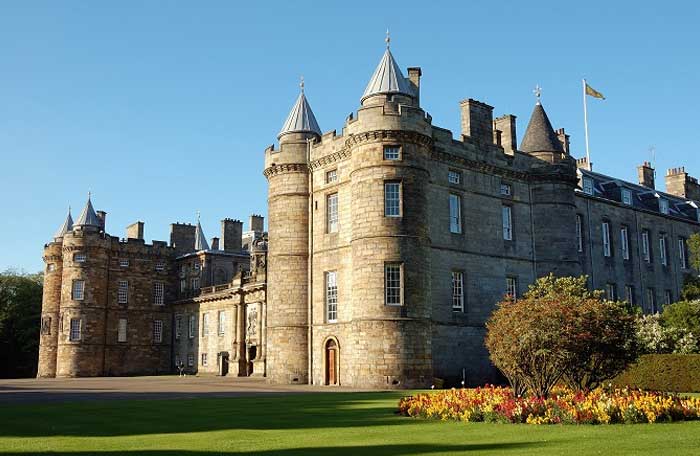 holyrood-palace1