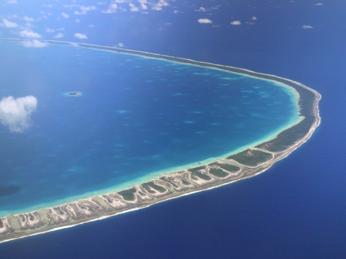 rangiroa aquarium from the air