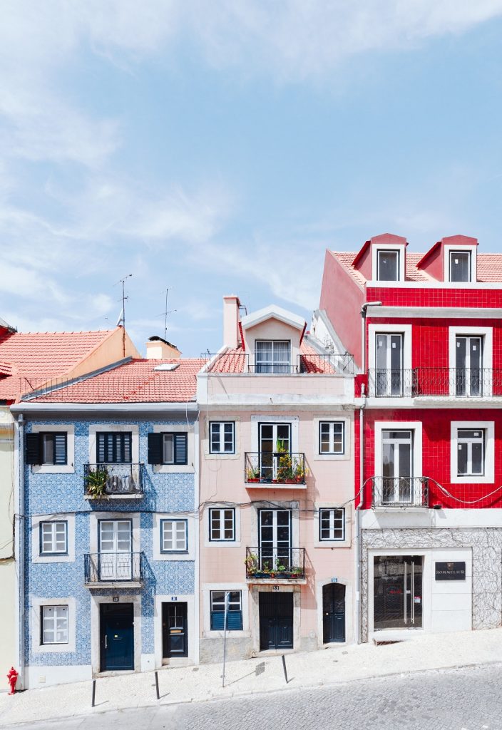 reasons to visit lisbon