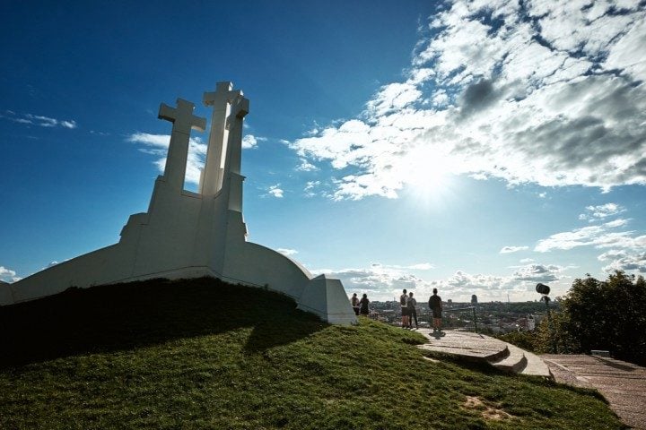 vilnius spring, three crosses