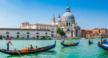 Navigating Venice: Essential Tips for a Seamless Experience