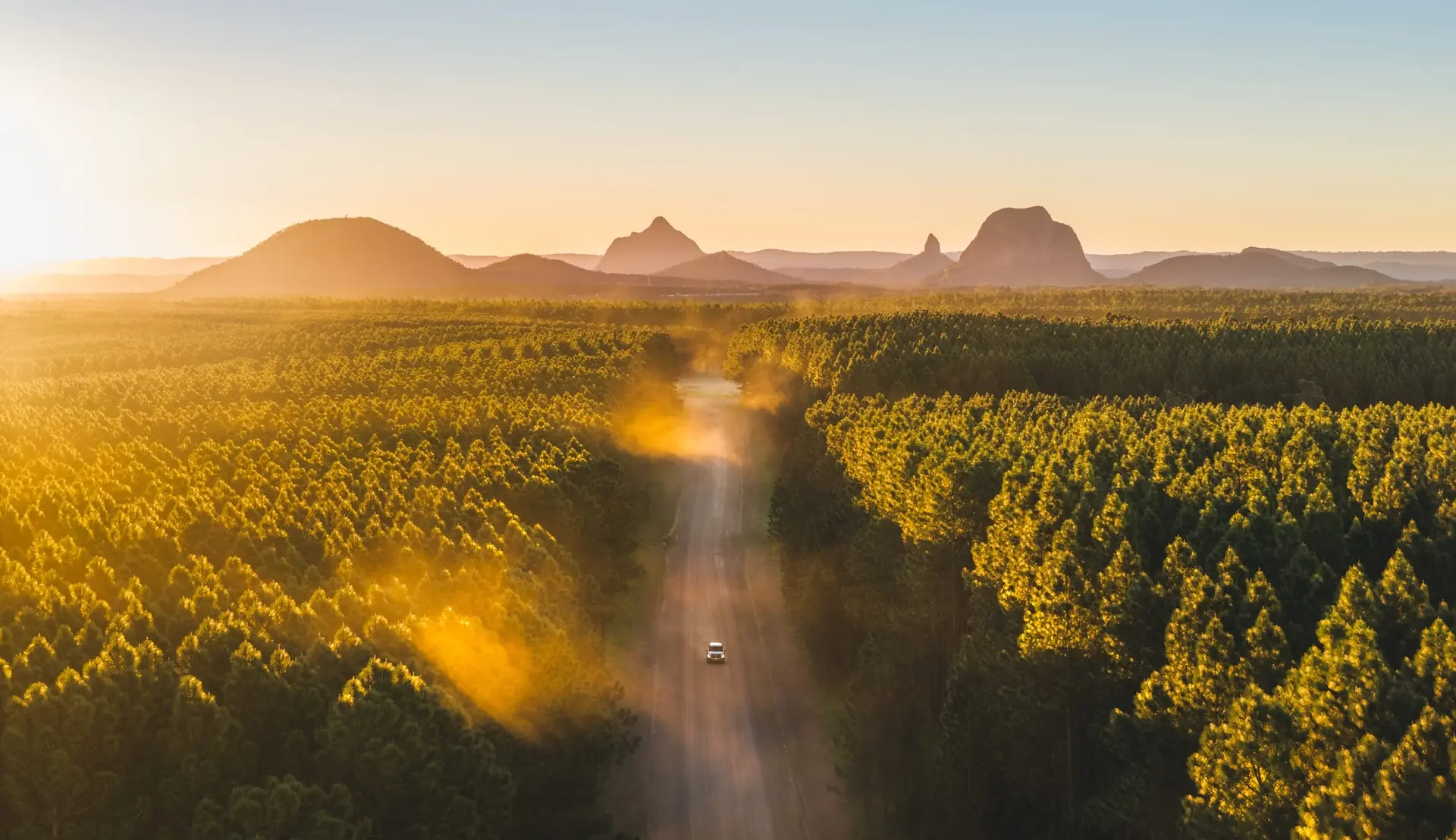 Drive to Glass House Mountains & Sunshine Coast Hinterland